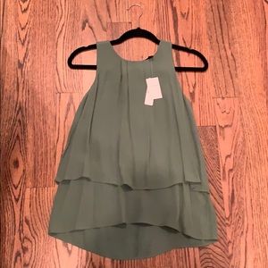 Women’s J Crew NWT Sz. 4 Green Tiered Crepe Top